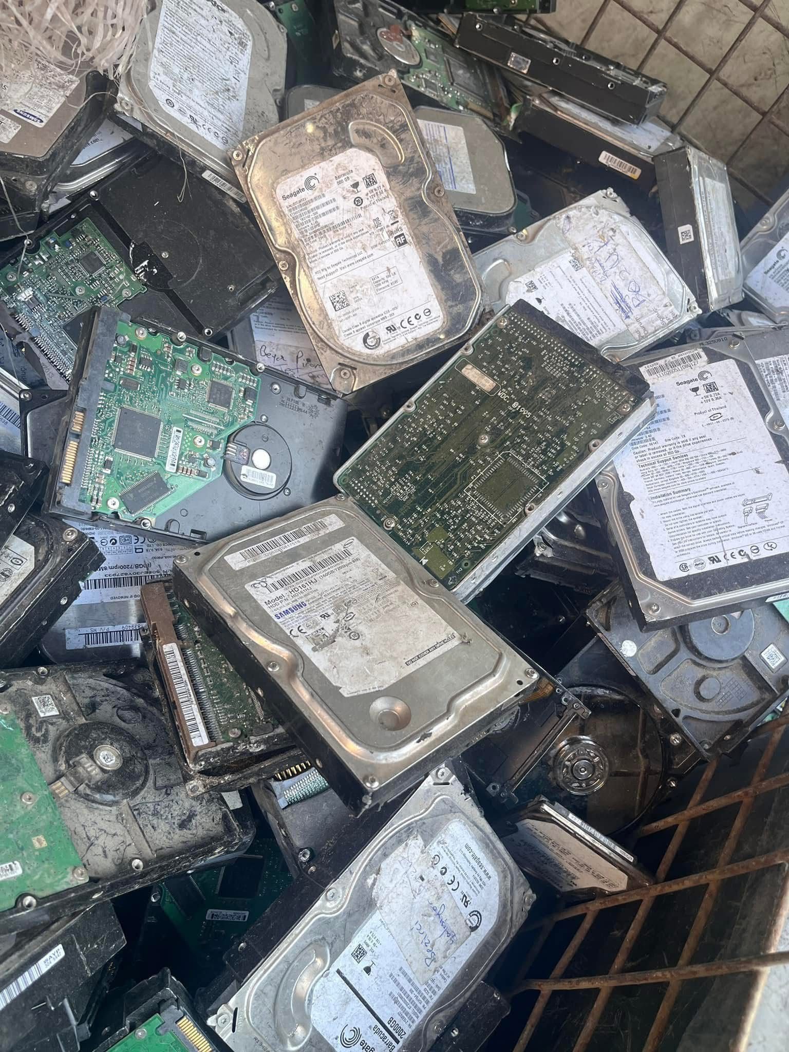 Hard disk ve bilgisayar hurda alımı